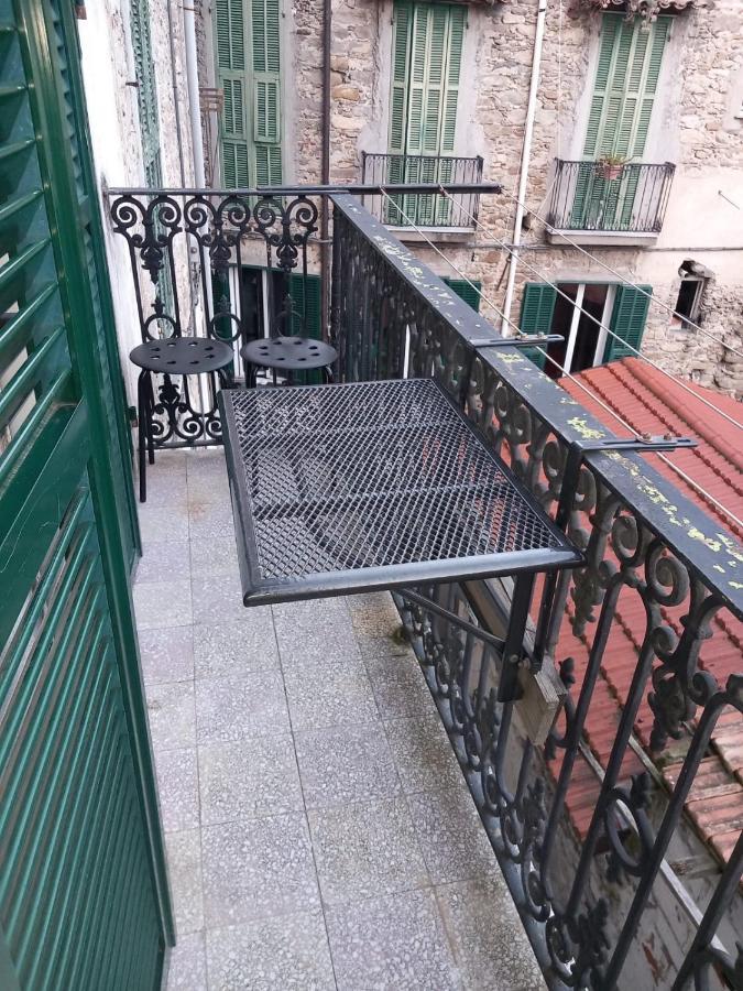 La Casetta Di Giulia Dolceacqua Exterior foto
